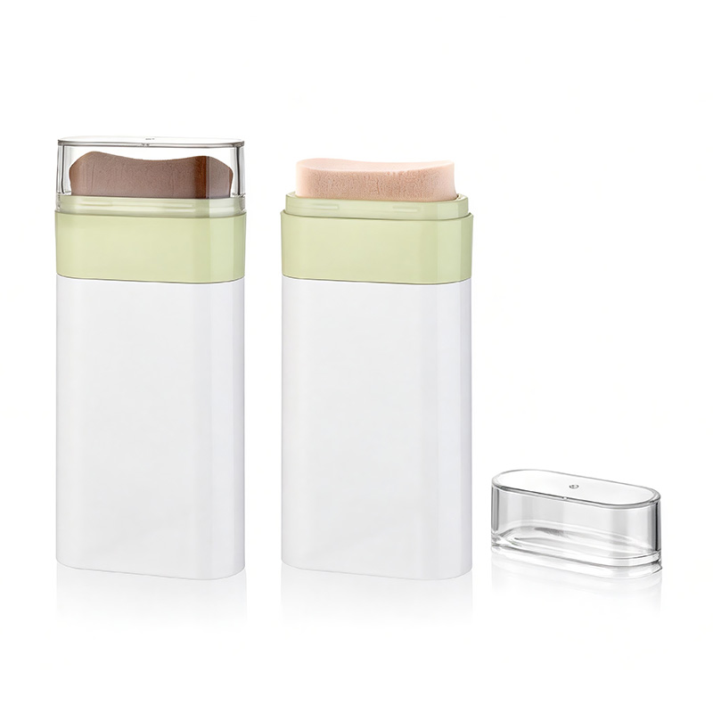 Recipient din plastic pentru deodorant cu perie